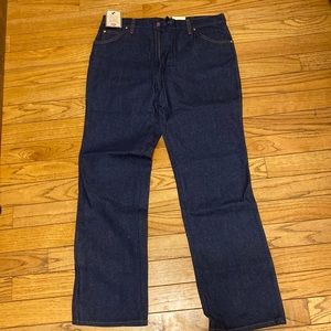 Brand new straight leg men’s Levi’s size 36